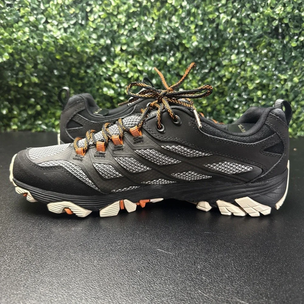 Merrell Men's Moab FST trail shoes Size 10.5 Hiking Sneakers